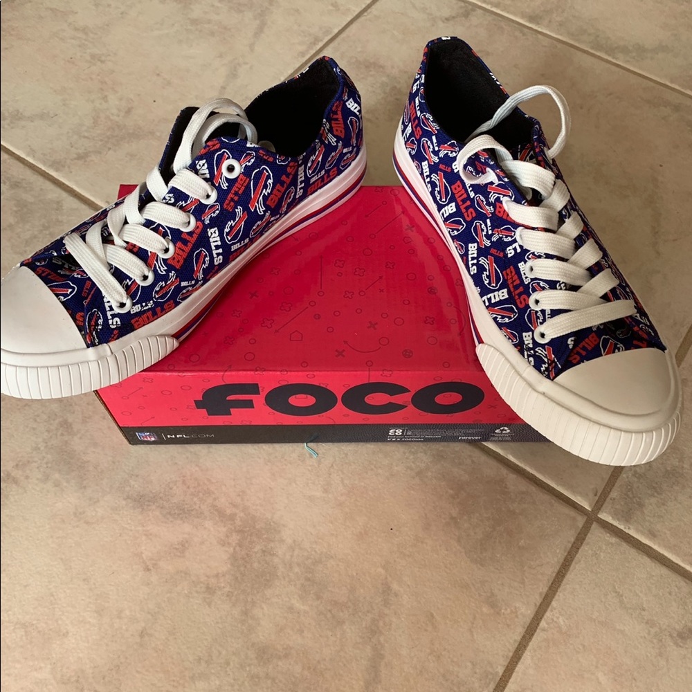 Buffalo Bills low top canvas sneakers
